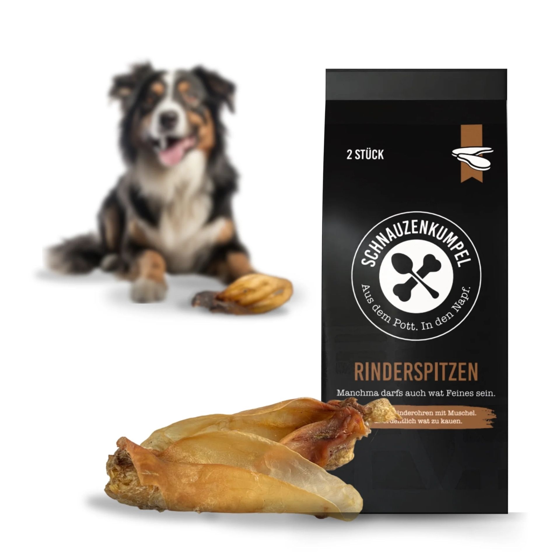 Verpackung der Schnauzenkumpel Rinderspitzen mit zwei getrockneten Rinderspitzen und Hund im Hintergrund