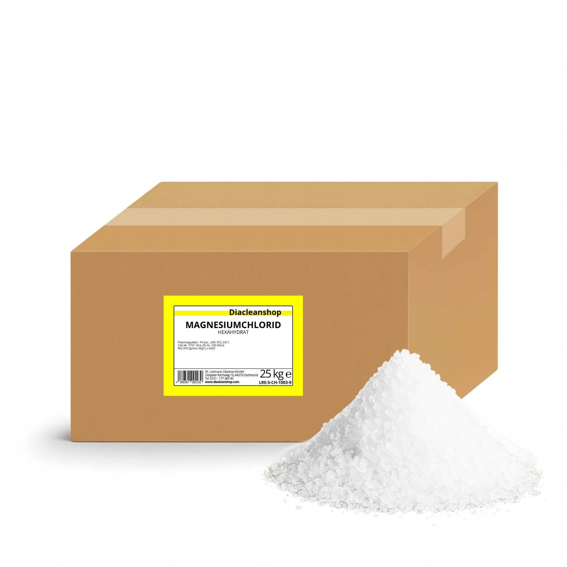 Brauner Karton mit Etikett „Magnesiumchlorid 25 kg“ vom Diacleanshop_ daneben ein weisser Kristallhaufen auf weissem Hintergrund