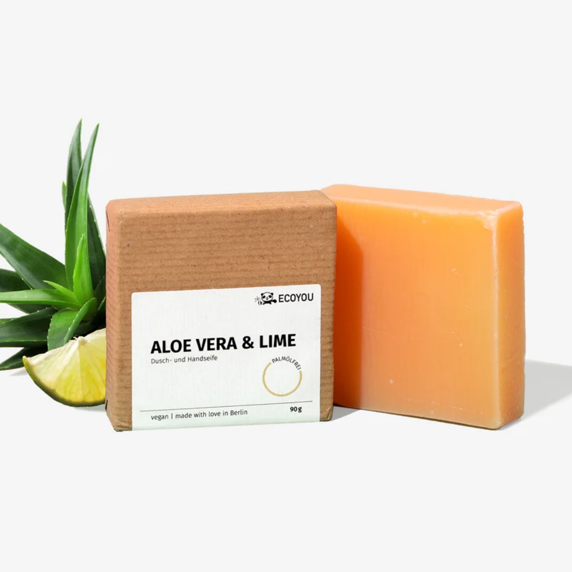 Aloe Vera _ Lime Duschseife von ECOYOU mit Verpackung und Limette auf hellem Hintergrund