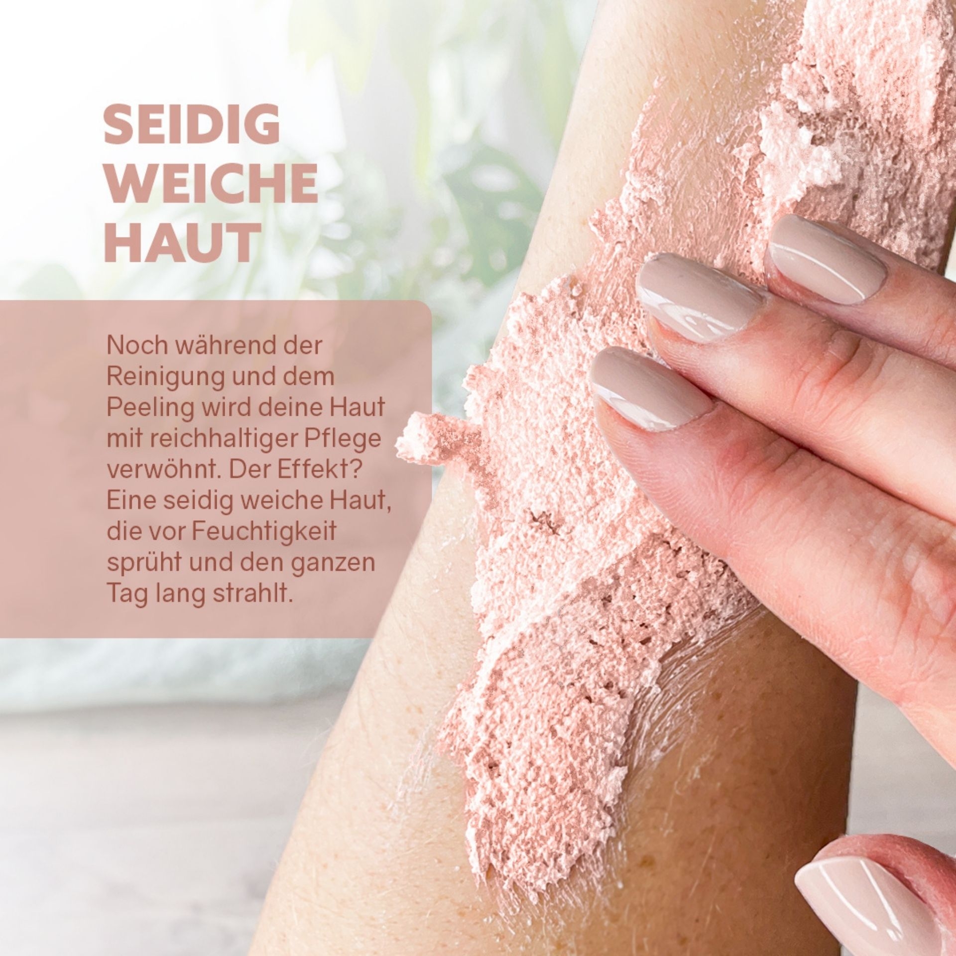 3in1 Dusch-Fluff Spekulatiuscreme wird auf den Arm aufgetragen_ cremige Konsistenz sichtbar