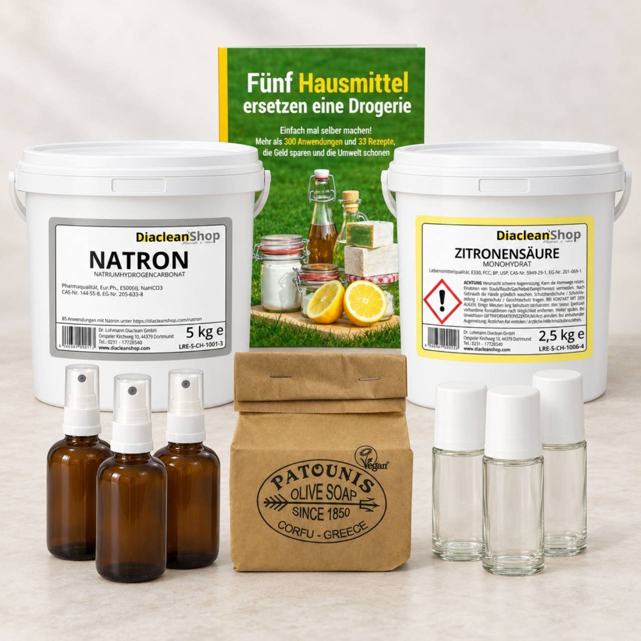Hausmittel Starter Set mit Natron, Zitronensäure, Kernseife, Buch, Glassprühflaschen und Deo-Rollern